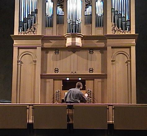 Dec 31 2004, testing the new organ at Goshen College